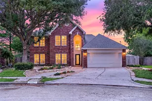 15502 Contender Ln, Friendswood, TX 77546 - Photo 1