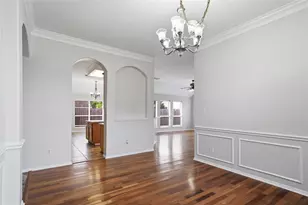 510 Cedar Point Dr, League City, TX 77573 - Photo 9