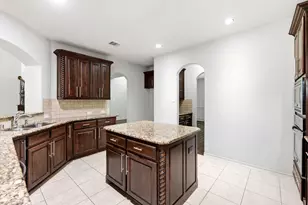 19903 Senterra Lakes Blvd, Spring, TX 77379 - Photo 11
