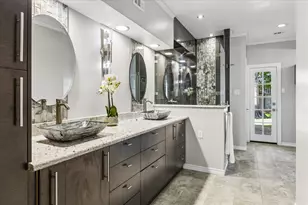 1030 Crossroads Dr, Houston, TX 77079 - Photo 21