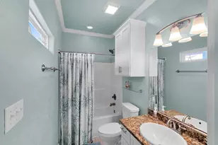 979 Palm Ridge Dr, Crystal Beach, TX 77650 - Photo 31