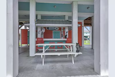 979 Palmridge Drive, Crystal Beach, TX 77650 - Photo 35