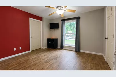 10108 Woodhollow Drive, Conroe, TX 77385 - Photo 19