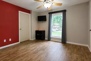 10108 Woodhollow Dr, Conroe, TX 77385 - Photo 19