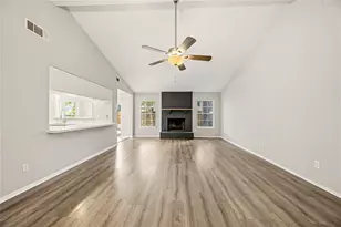 3119 Glade Springs Dr, Kingwood, TX 77339 - Photo 5