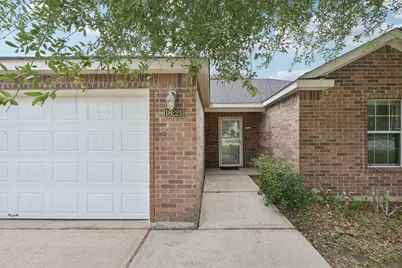 16221 Summerset Estates Blvd, Conroe, TX 77302 - Photo 5