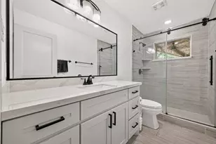 9906 Cliffwood Dr, Houston, TX 77096 - Photo 35