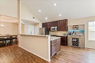 407 Corydon Dr, Houston, TX 77336 - Photo 5