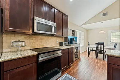 407 Corydon Drive, Houston, TX 77336 - Photo 7