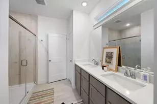 18814 River Overlook Ct, Cypress, TX 77433 - Photo 21