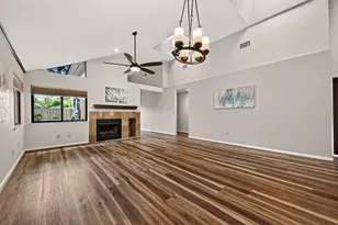 1307 Woodmere Ln, Richmond, TX 77406 - Photo 3
