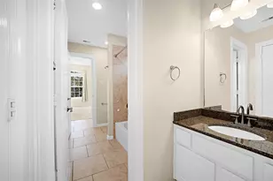 83 W Canyon Wren Cir, The Woodlands, TX 77389 - Photo 21