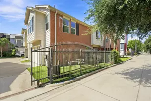 1421 Ruthven St, Houston, TX 77019 - Photo 35