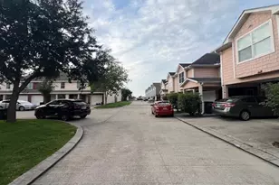 12407 Nectar Ct, Houston, TX 77082 - Photo 23