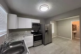12407 Nectar Ct, Houston, TX 77082 - Photo 5
