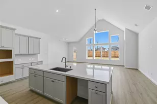 18814 Eastwood Rdg Ct, Crosby, TX 77532 - Photo 11