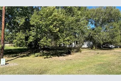 10111 Oberrender Road, Fairchilds, TX 77461 - Photo 15