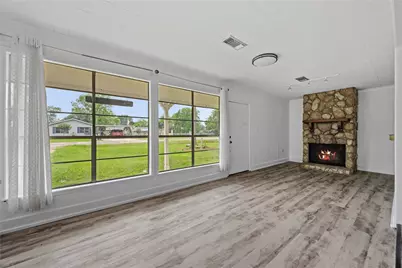 309 Lucy, Livingston, TX 77351 - Photo 3