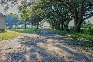 6109 County Rd 225, East Bernard, TX 77435 - Photo 31