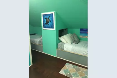 2801 Avenue Q 1/2, Galveston, TX 77550 - Photo 11