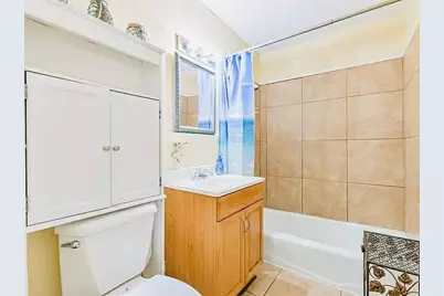 2801 Avenue Q 1/2, Galveston, TX 77550 - Photo 23