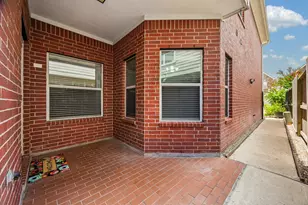 1334 Ella Pl, Houston, TX 77008 - Photo 5