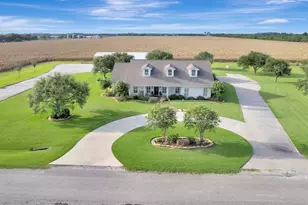 444 Co Rd 237, Ganado, TX 77962 - Photo 1