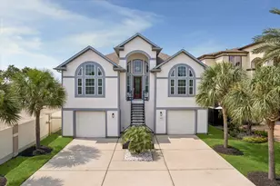 2230 Marina Way, Kemah, TX 77565 - Photo 1