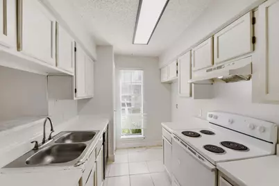 10101 S Gessner Road #409, Houston, TX 77071 - Photo 13