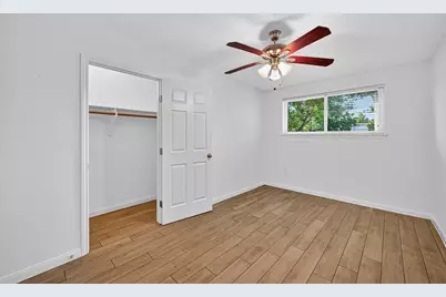 5727 Cartagena Street, Houston, TX 77035 - Photo 23