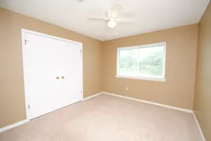 1022 Pearl Ln, Eagle Lake, TX 77434 - Photo 19