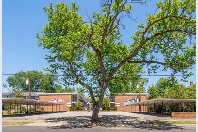 401 E Main Street, Brenham, TX 77833 - Photo 25