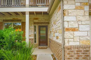 63 W Deer River Circle, The Woodlands, TX 77389 - Photo 5