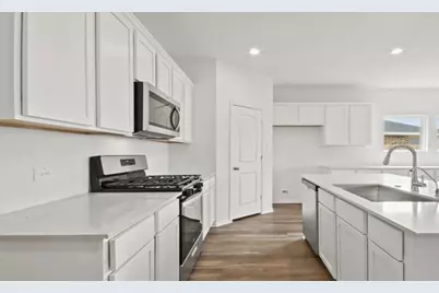 3008 Emerald Ocean Drive, Katy, TX 77493 - Photo 3