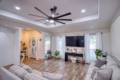 1226 County Road 5007, Cleveland, TX 77327 - Photo 3