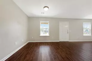 7426 Blue Jay Dr, Texas City, TX 77591 - Photo 5