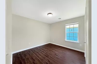 7426 Blue Jay Drive, Texas City, TX 77591 - Photo 9