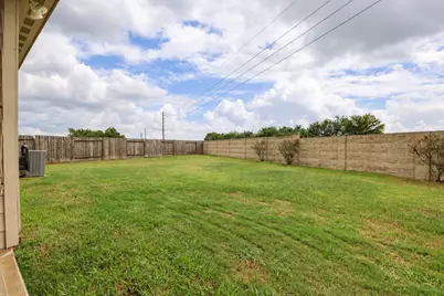 1634 Pink Stone Drive, Rosharon, TX 77583 - Photo 15