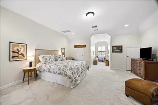 6725 Woodbend Park S, Houston, TX 77055 - Photo 19
