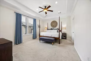 6725 Woodbend Park S, Houston, TX 77055 - Photo 11