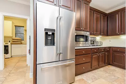 7606 Hampden Court, Sugar Land, TX 77479 - Photo 17