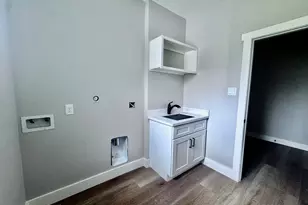 3207 Avenue I, Bay City, TX 77414 - Photo 21