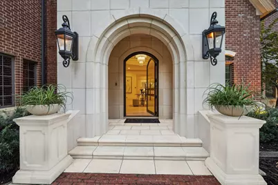 918 Huntington Cove, Houston, TX 77063 - Photo 5