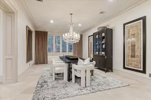 918 Huntington Cove, Houston, TX 77063 - Photo 11