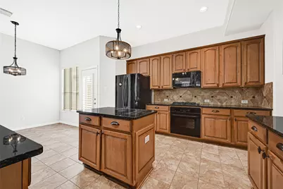 2910 Crescent Oaks Park Lane, Spring, TX 77386 - Photo 11