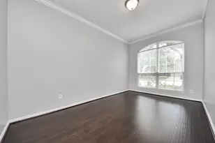 3506 Barrington Ct, Pearland, TX 77584 - Photo 7