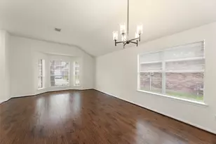 2210 Plum Square Ct, Fresno, TX 77545 - Photo 3
