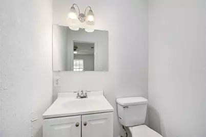 9322 Nyssa Street, Houston, TX 77078 - Photo 17