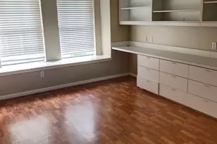 202 Windrift Ct, Sugar Land, TX 77479 - Photo 17