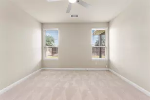 7447 French Quarter Ct, Fulshear, TX 77441 - Photo 9
